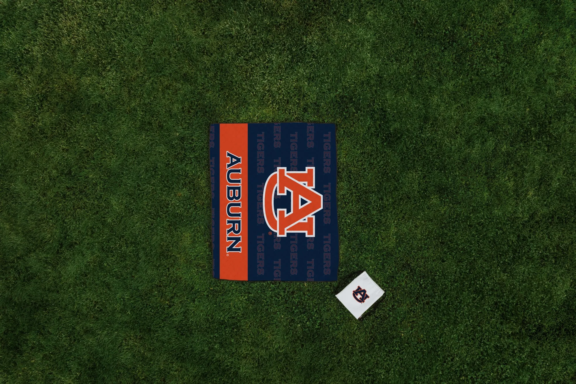 Auburn Tigers - Impresa Picnic Blanket