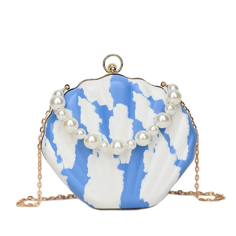 BerriesJam - 2024 Small Pearl Handheld Shell Bag