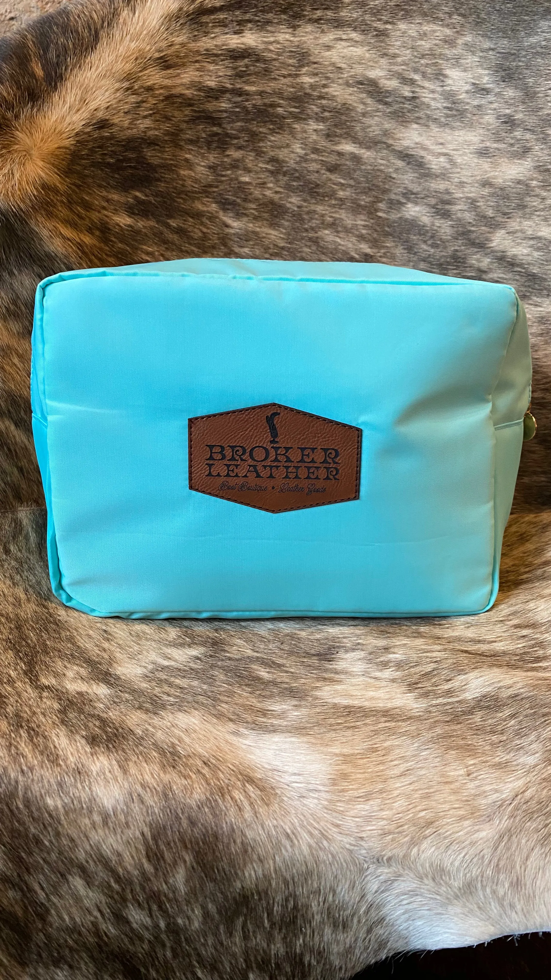 Corina Mint Green Travel/Cosmetic Case ✙ON SALE NOW: 25% OFF✙