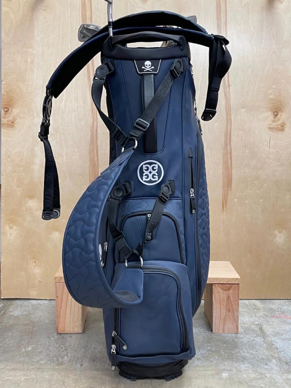 GFORE TRANSPORTER III TOUR CARRY BAG