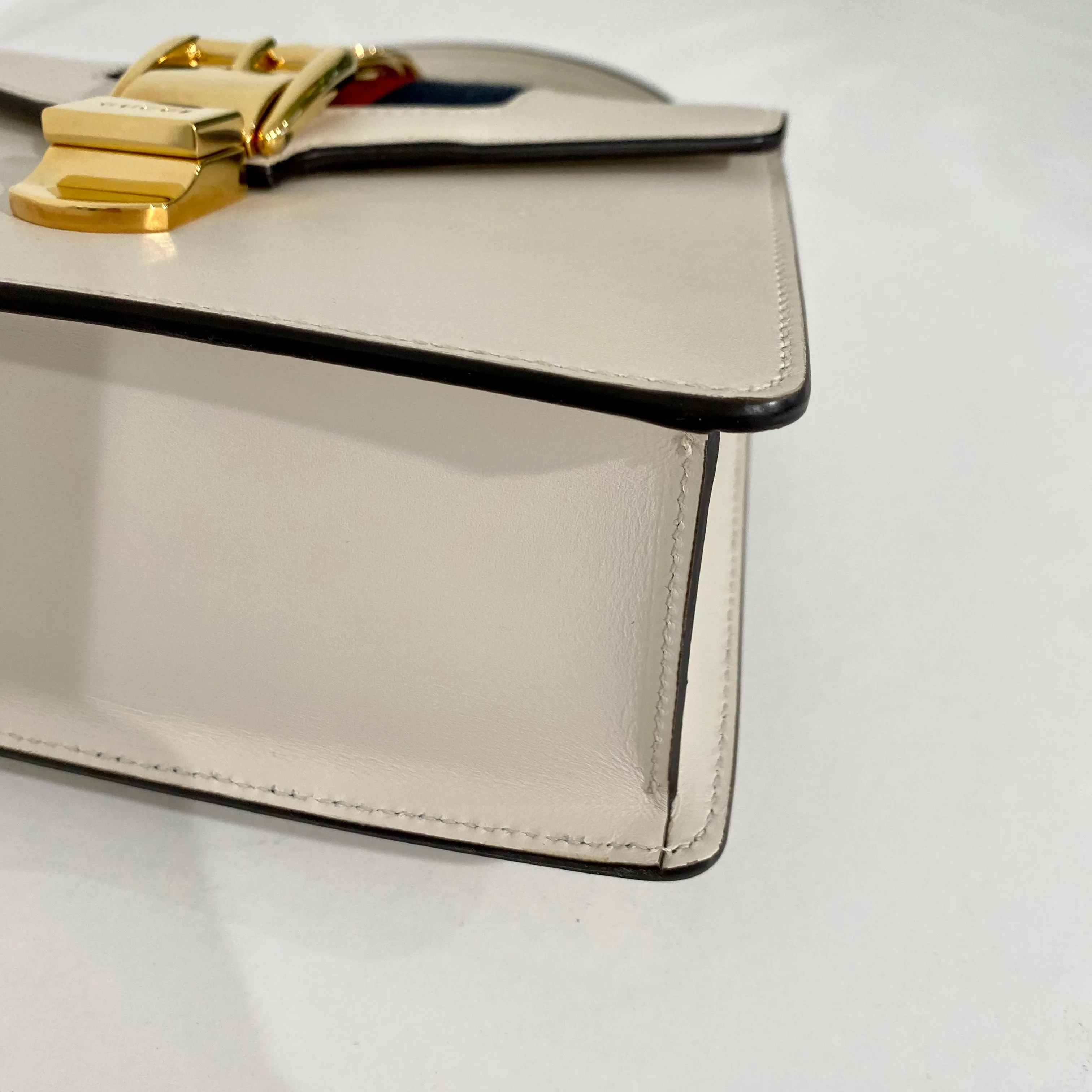 Gucci Mini Sylvie Bag