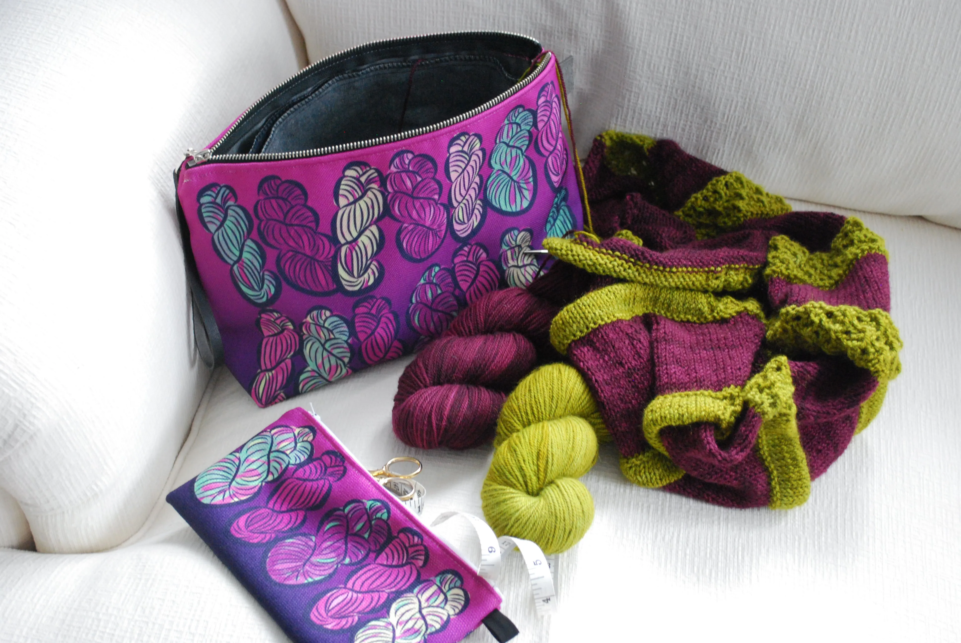 Hallelujah! (It's raining yarn) Knitting Project Bag - Purple