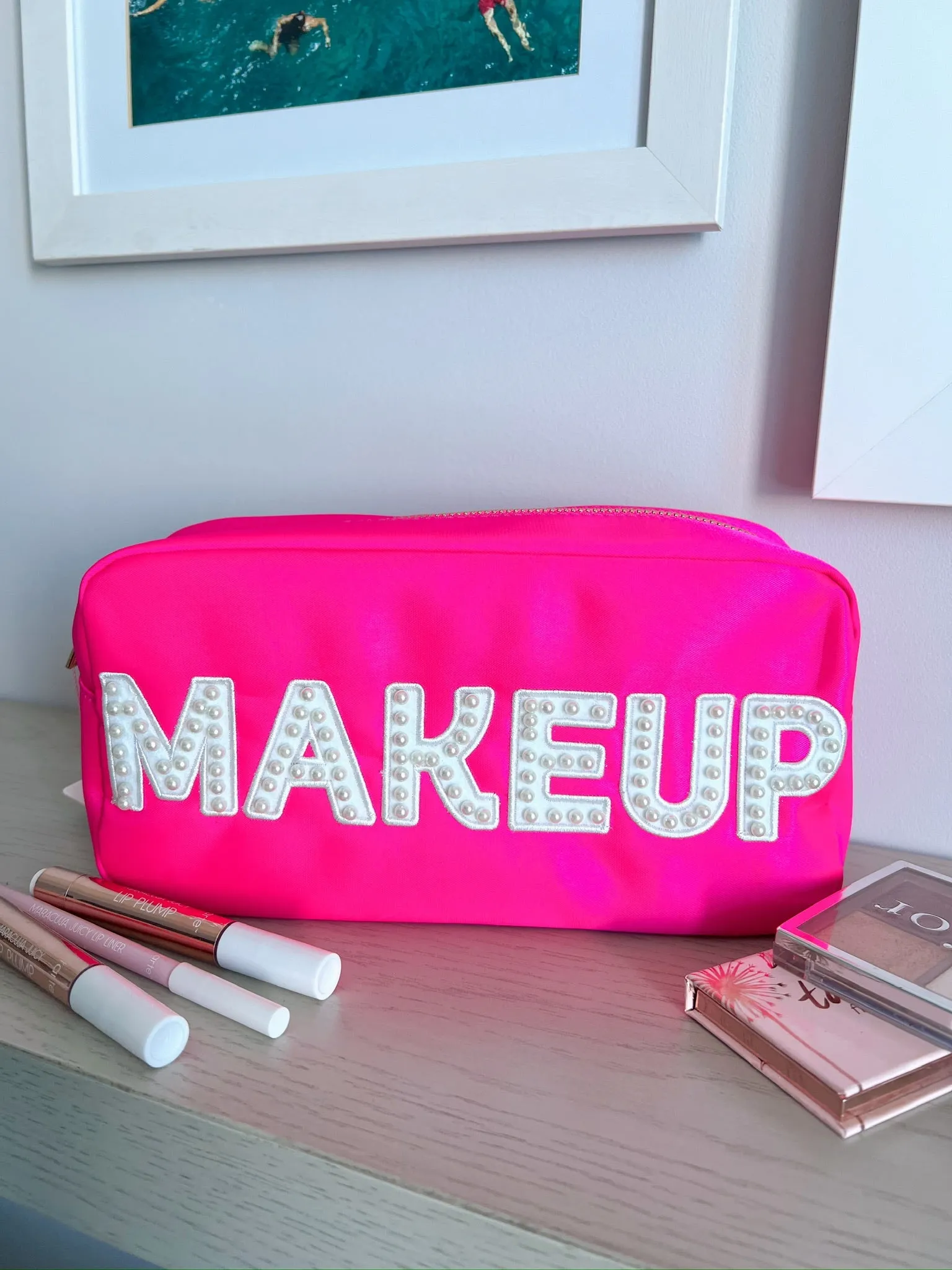 Makeup - Hot Pink Large