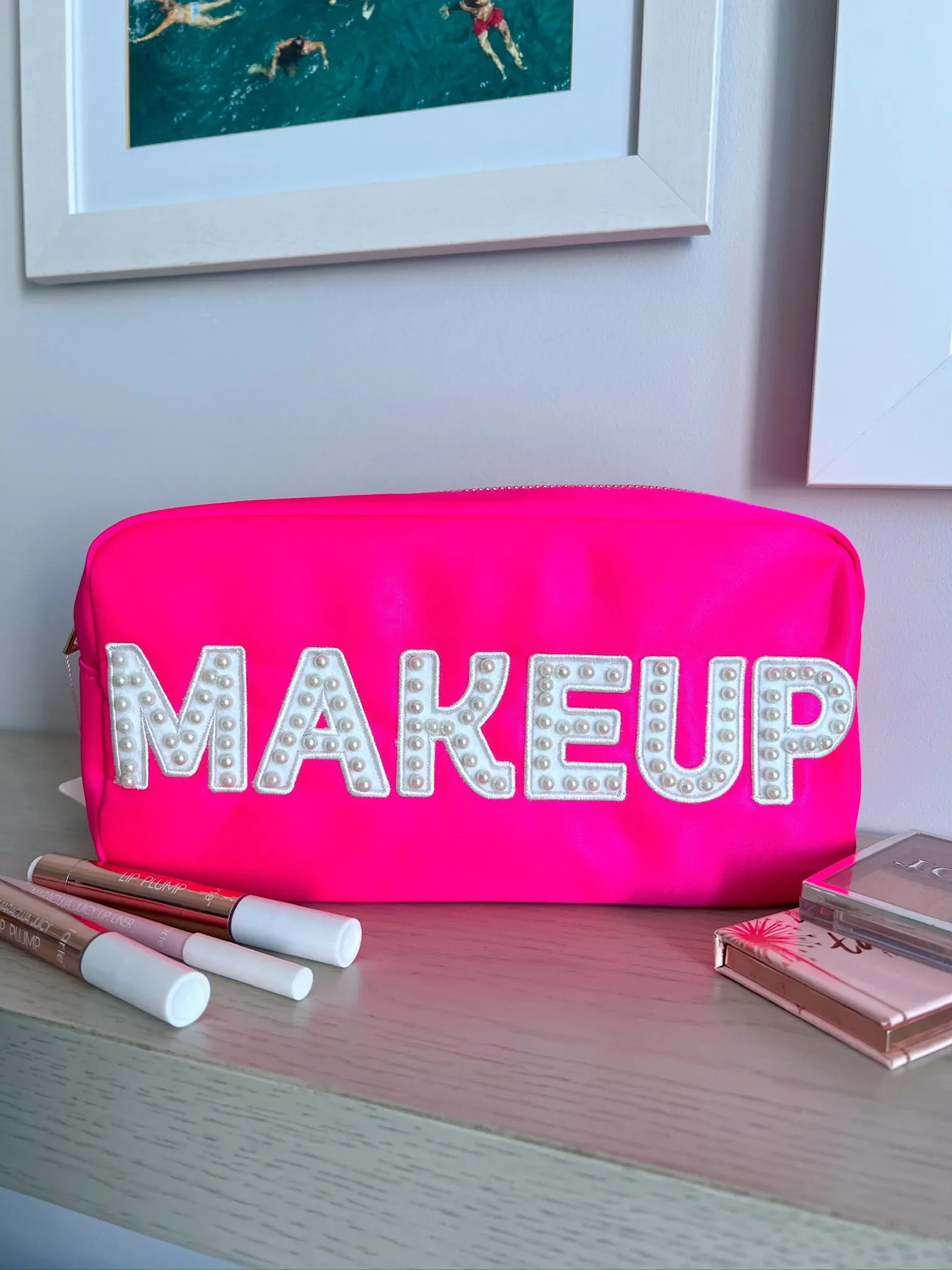 Makeup - Hot Pink Large