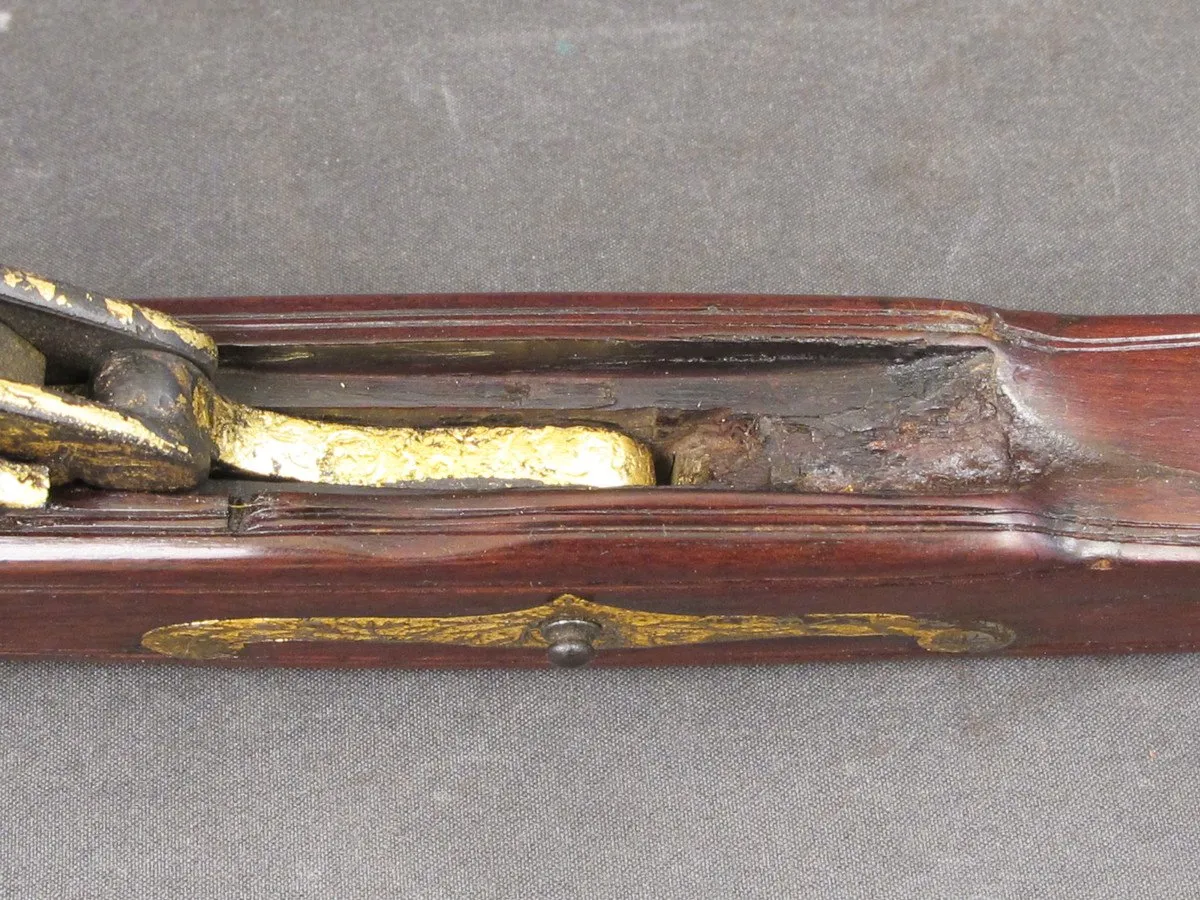 Original 18th Century Gold Leaf Encrusted Stonebow