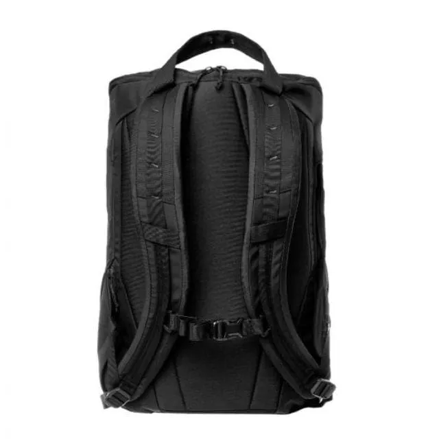 The North Face Instigator 20 Unisex Lifestyle Bag Black